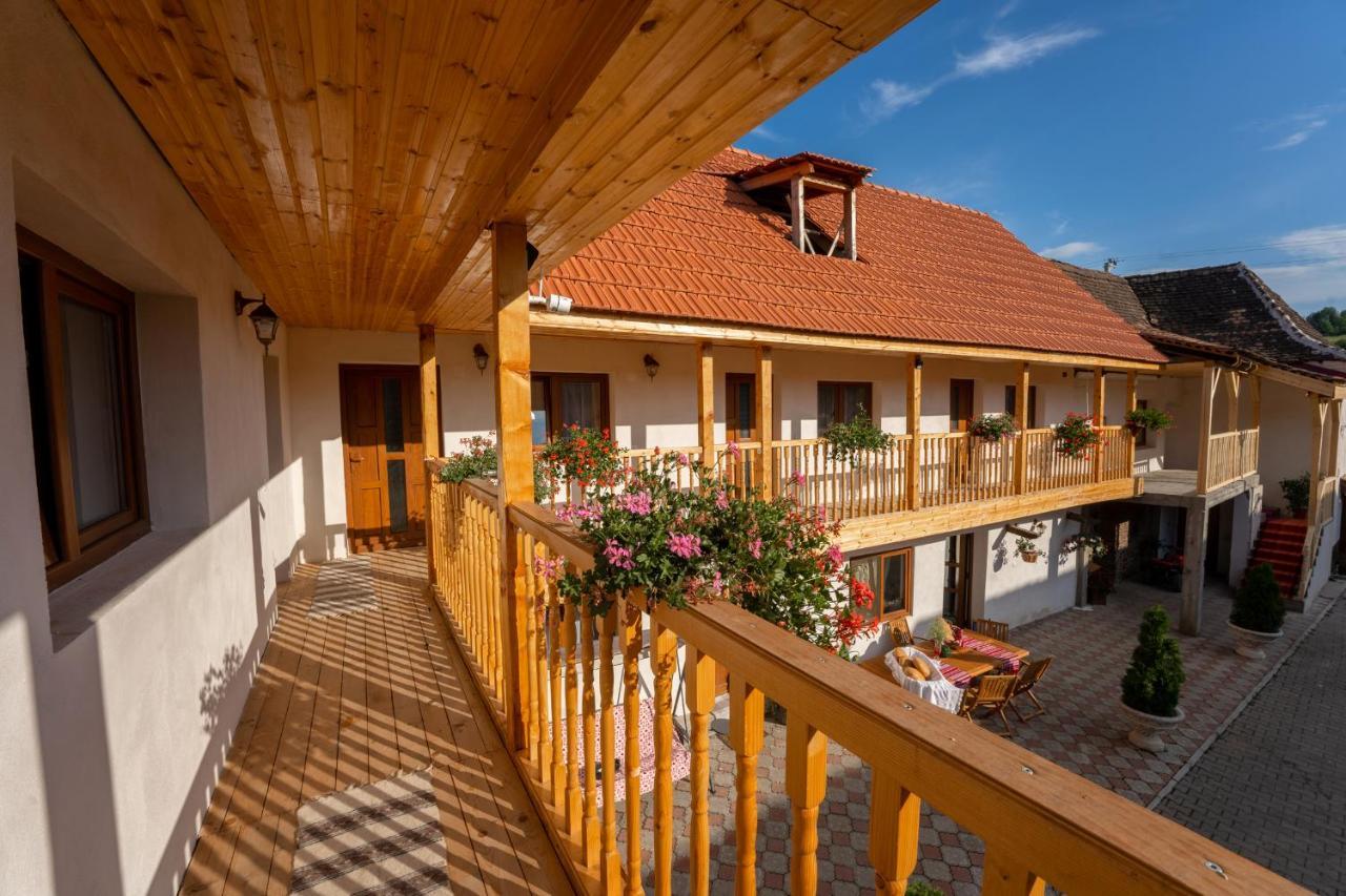 Casa Brutarului Crit Hotel Eksteriør billede